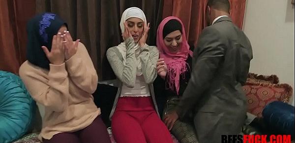 Arab Brides In Hijab Bachelorette